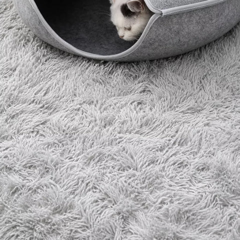 Enclosed Donut Pet Bed with Tunnel