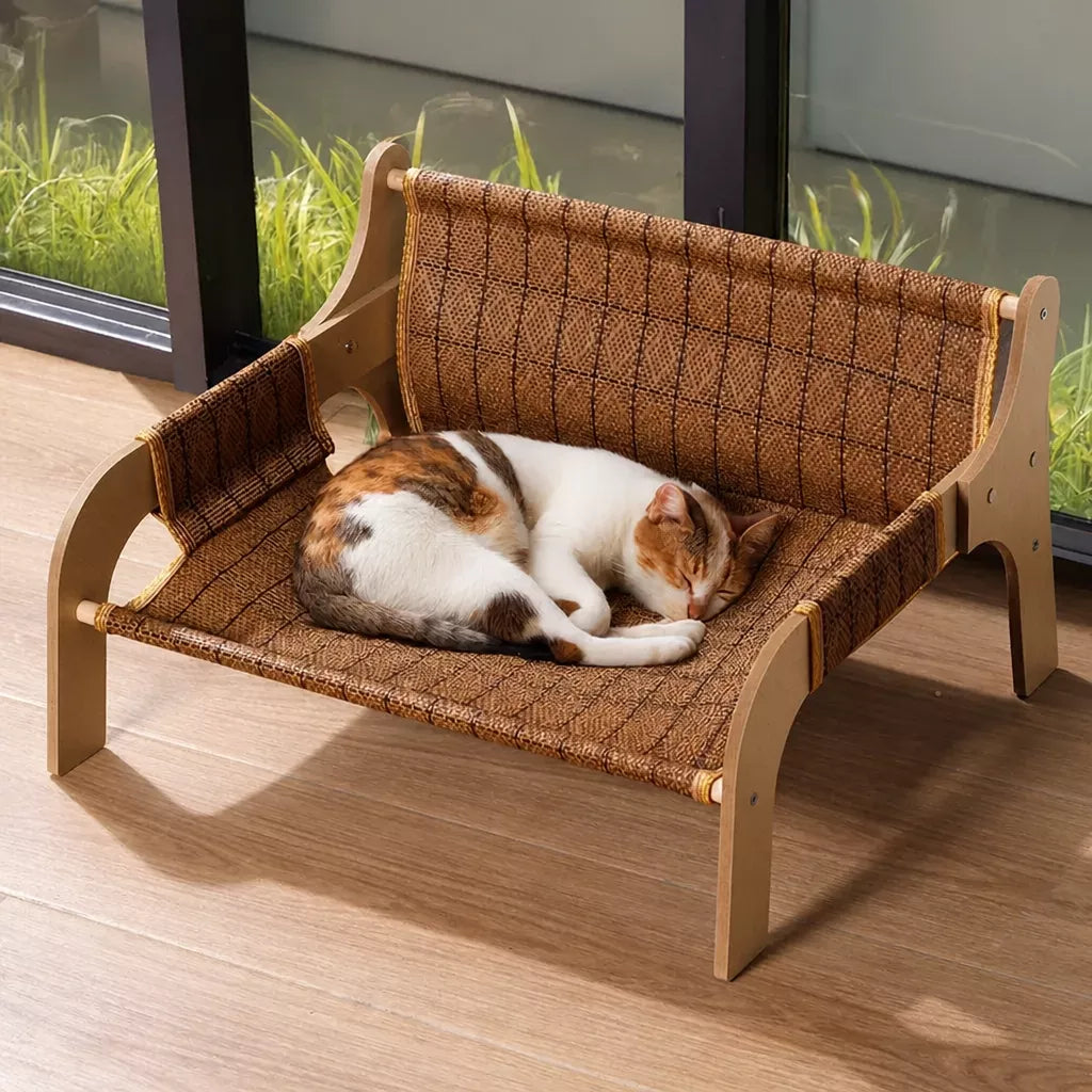 Nylon Cat Bed with Nest-Inspired Shape