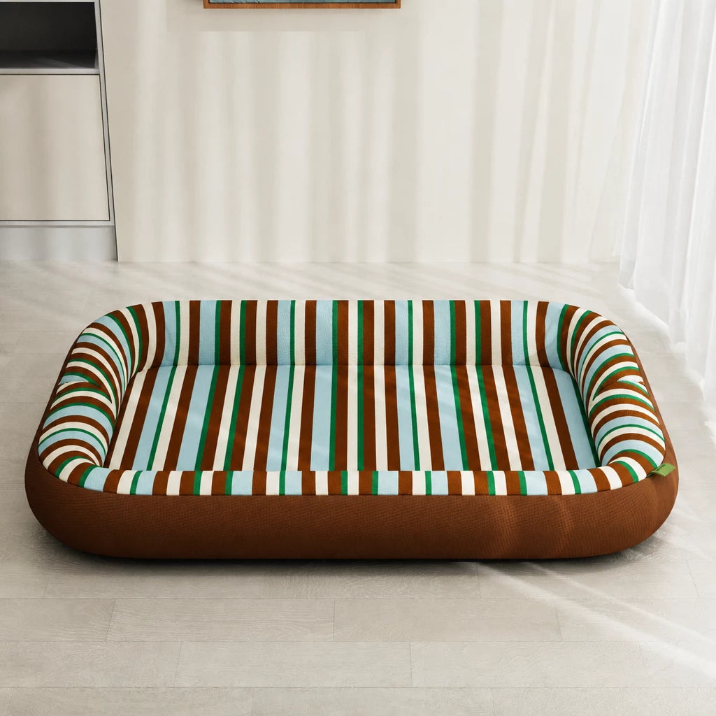 All-Season Waterproof Dog Bed for Small to Large Dogs