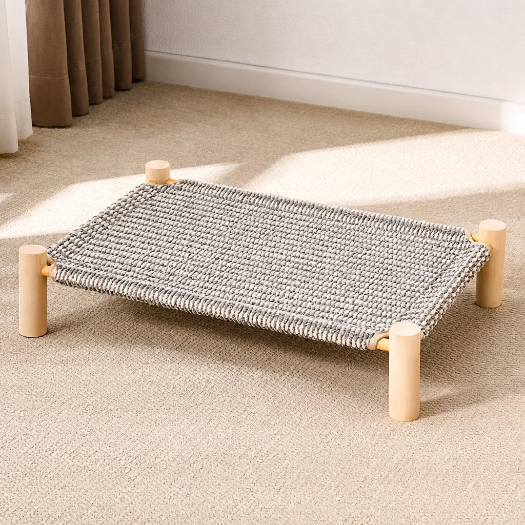 Washable Hammock-Style Cat Bed with Scratch Pad