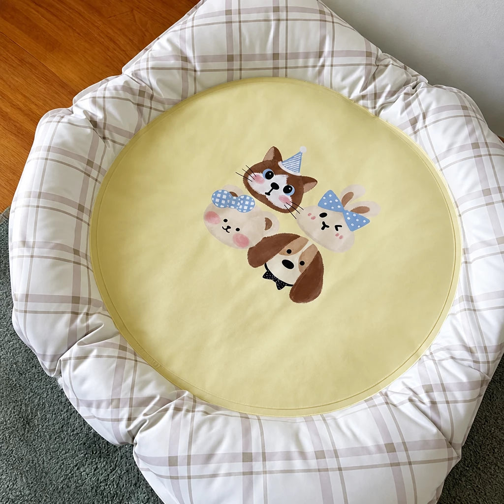 Waterproof Nylon Pet Mat for Cats and Small Dogs