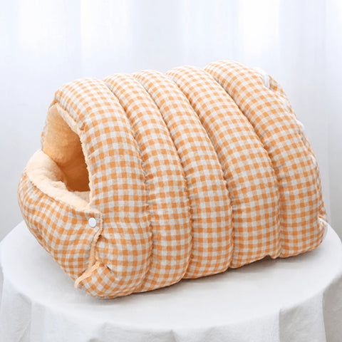 Enclosed Pet Bed for Cats and Small Dogs with Open Entry