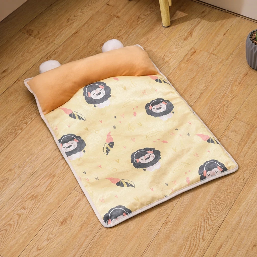 Nylon Pet Resting Mat for Dogs and Cats