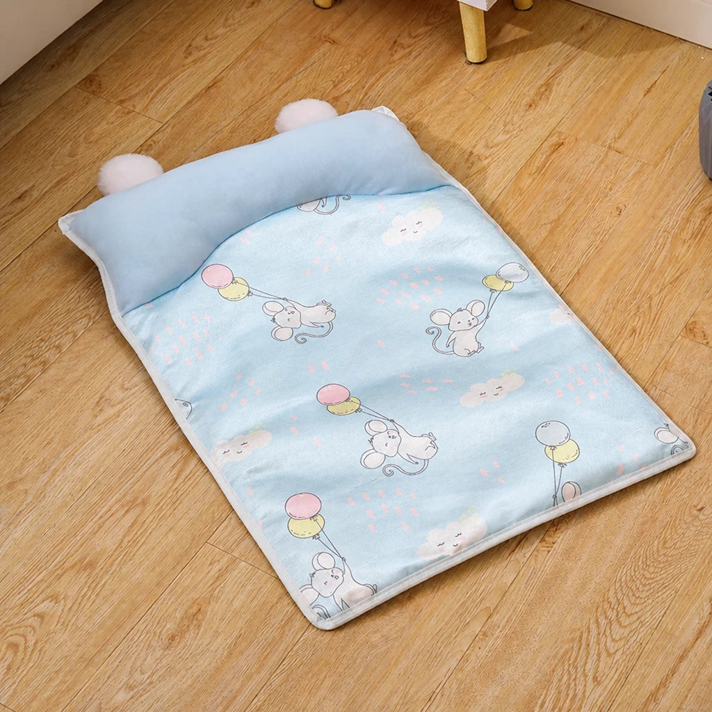 Nylon Pet Resting Mat for Dogs and Cats
