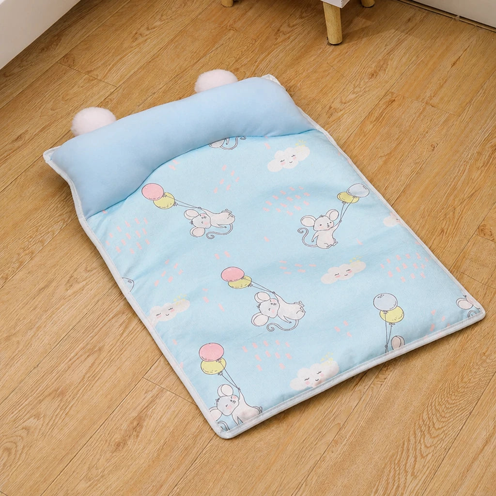 Nylon Pet Resting Mat for Dogs and Cats