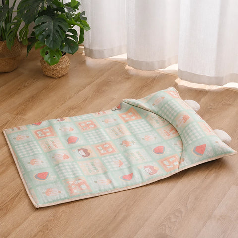 Nylon Pet Resting Mat for Dogs and Cats