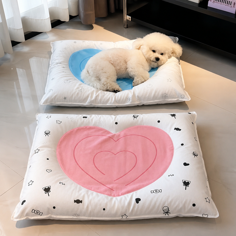 Heart-Patterned Gel Pet Mat for Dogs & Cats