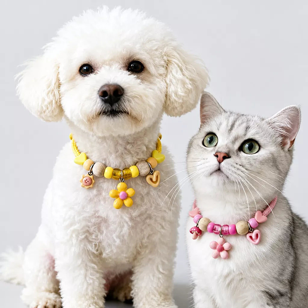 Adjustable Pet Collar for Cats and Dogs